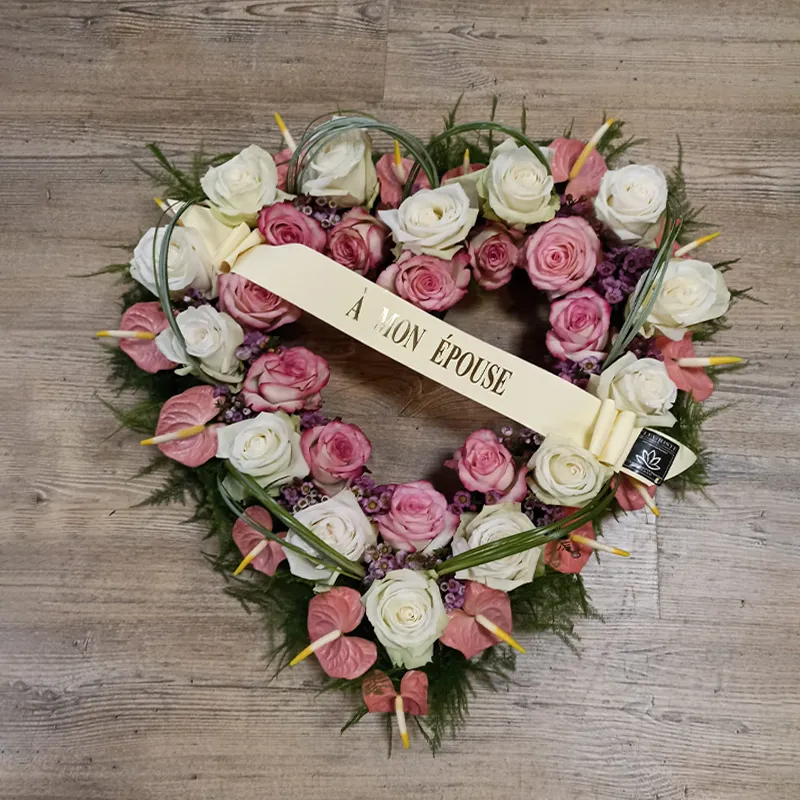 Couronne Cœur Saint-Valentin 25 Cm - Roses Rouges, Décoration Intérieur/extérieur - Pour Porte, Mur, Mariage, Anniversaire